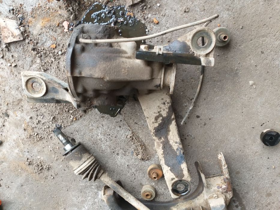 Grup față,planetare si butuci Daihatsu Feroza 1.6 benzină