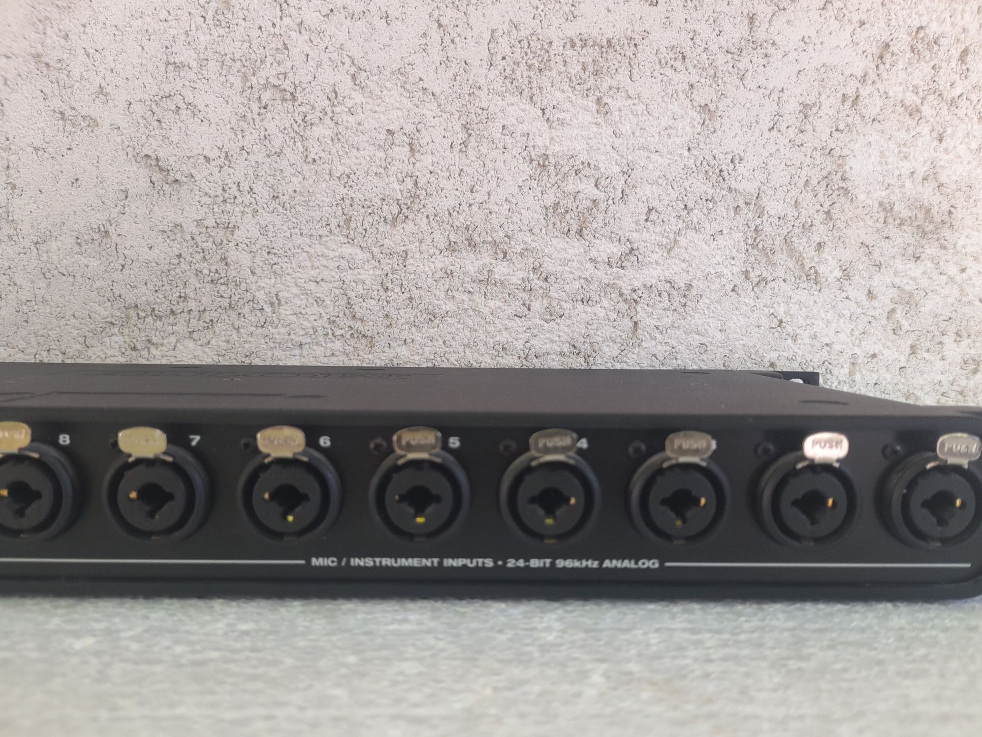 Motu 8pre firewire interfata / preamplificator