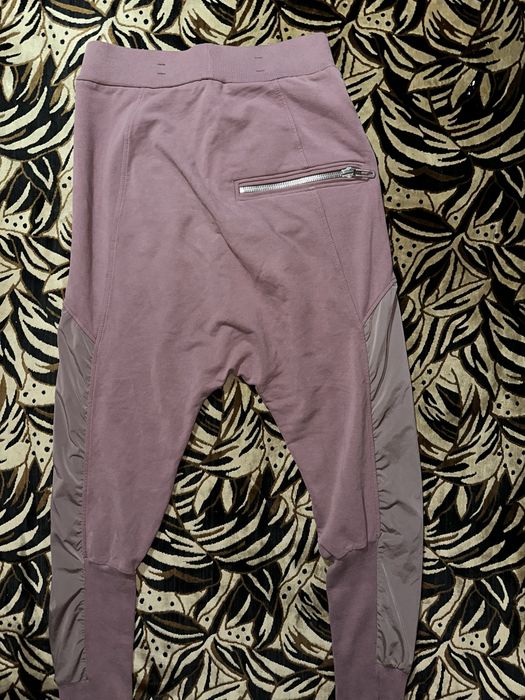 Pantaloni vagabond noi