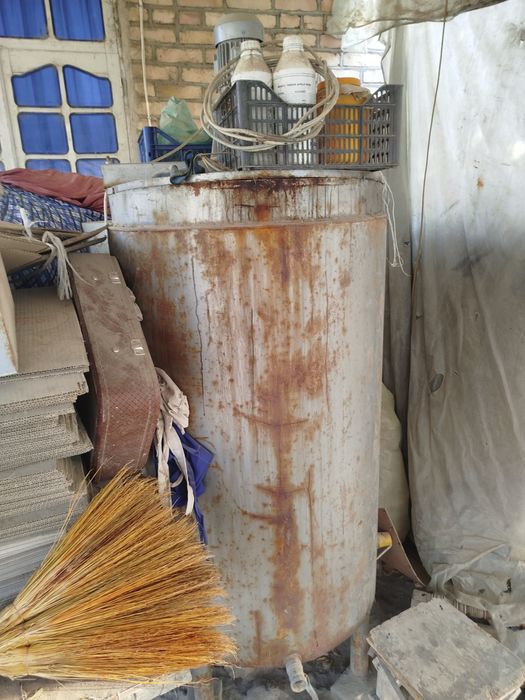 Gel va shampun ishlab ciqaradigon aparat sotiladi massaligi bilan brga