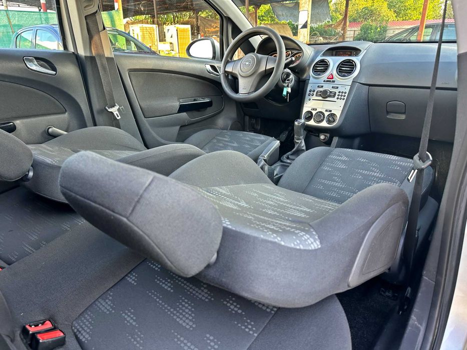 Opel Corsa 1.4i | An 2012 EURO 5 | RATE Fixe | LIVRARE GRATUITĂ