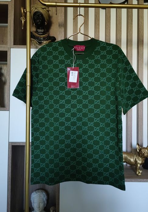 Tricou Gucci. Calitatea premium. Am mai multe marimi