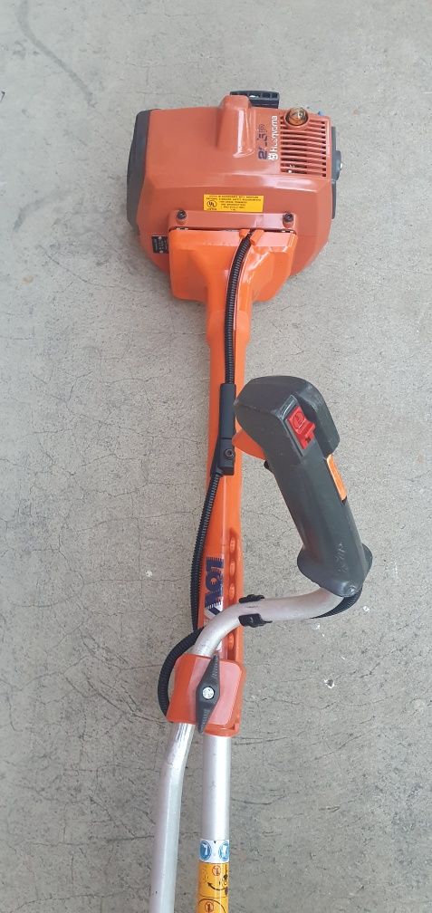 Husqvarna originala profesionala 225.R.