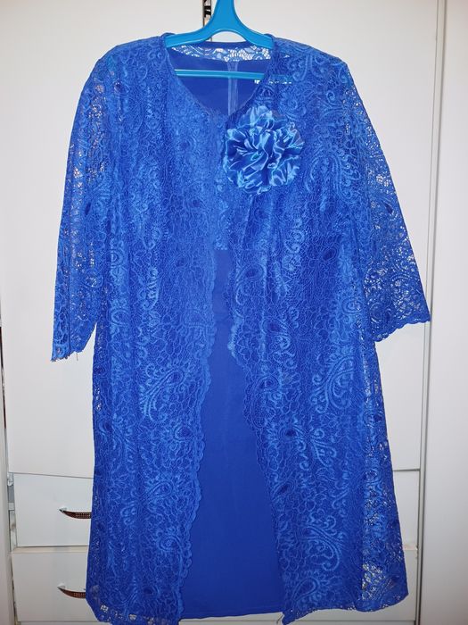 Продам платье недорого