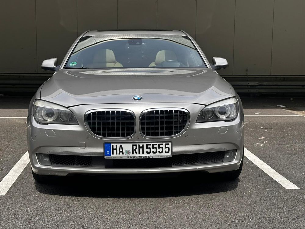 Vand BMW 740d xdrive full optiuni