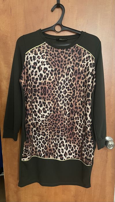 Продам платье новое