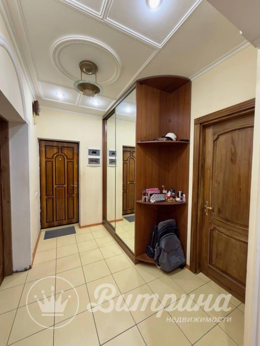 Срочно 5 комнатная квартира на Карасу-1