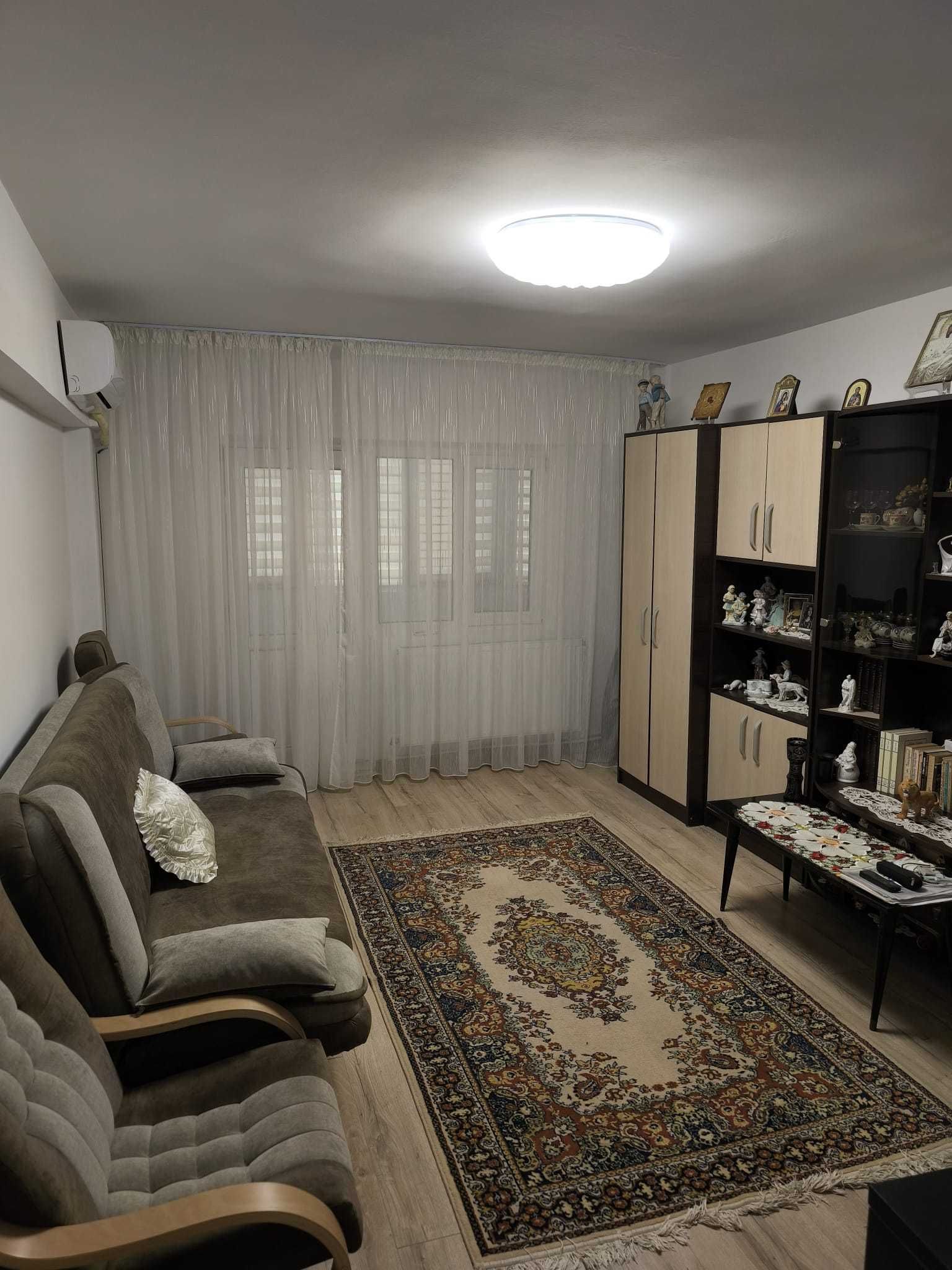 Vand apartament 2 camere Calarasi - Aleea Constructorului