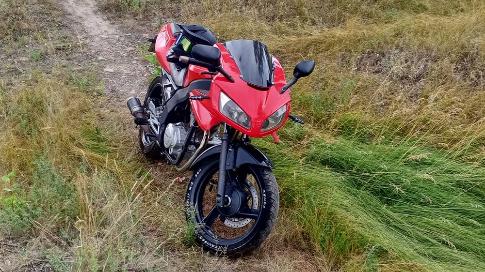 продам мотоцикл Honda
