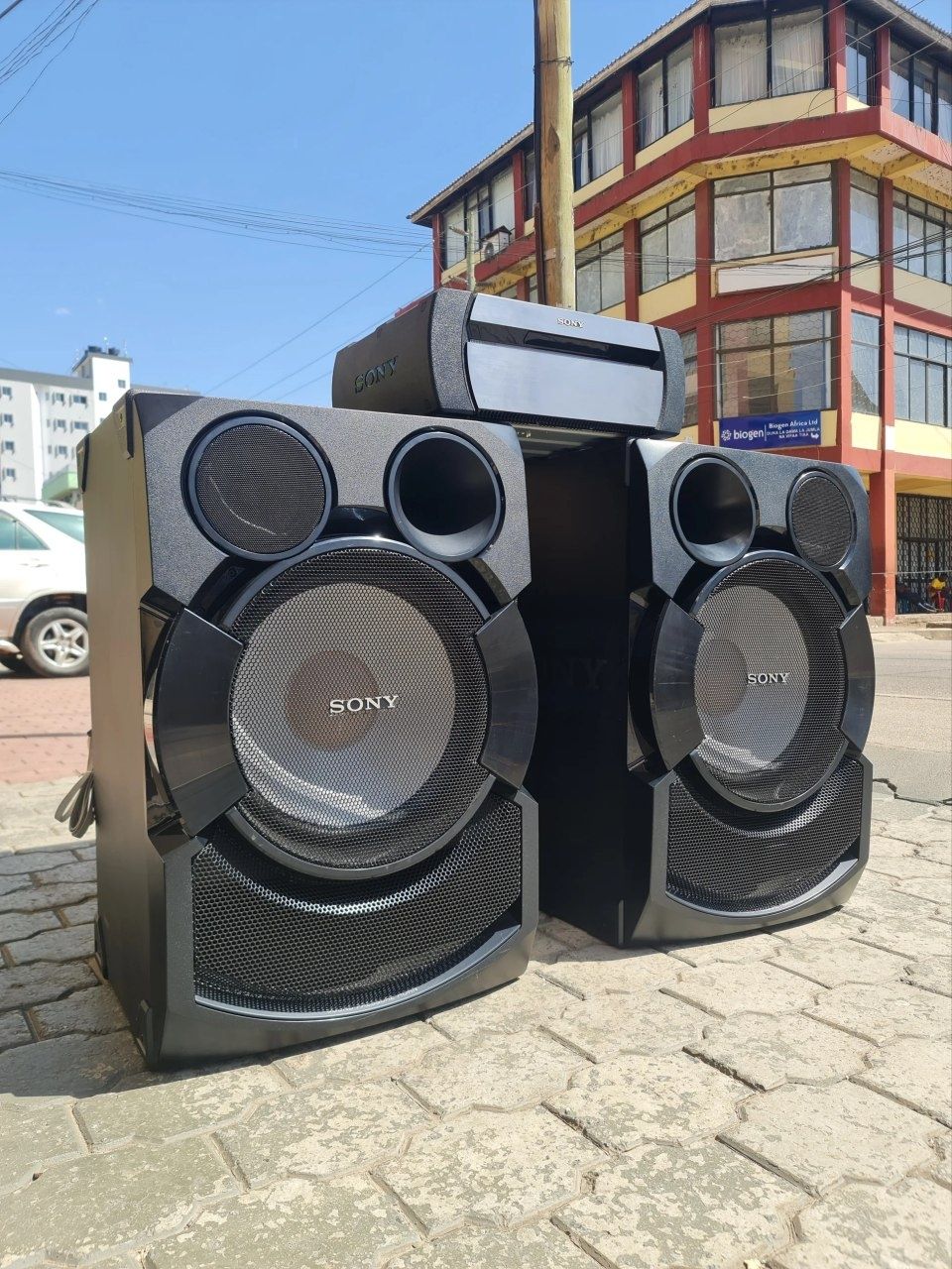 Sony X70D yangi 100% ishleydi yangi orginal ideal  bass ovozi zo‘r