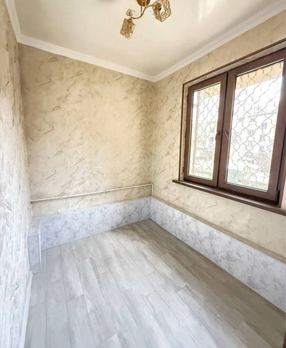 Чиланзар 8кв 2/2/4 чистая квартира. ПРОДАЖА