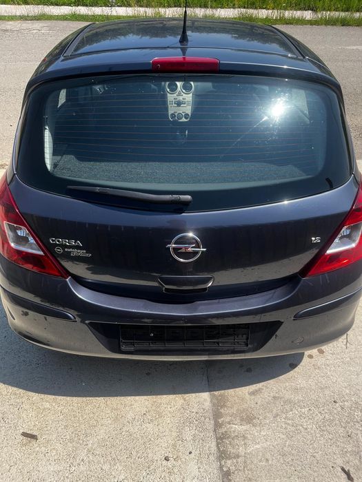 Opel Corsa 1.2 Benzină 2008