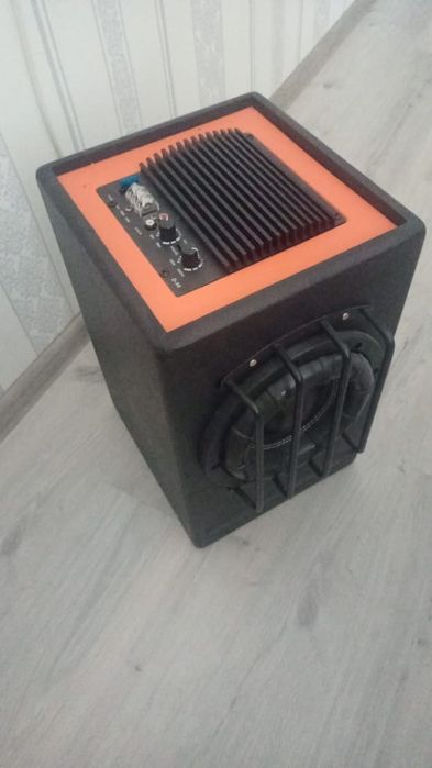 Продам саббуфер  новый