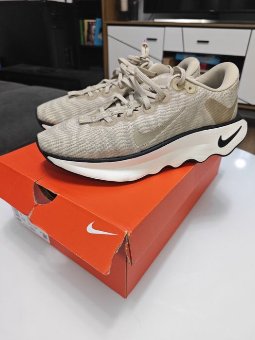 Nike Motiva 41 noi