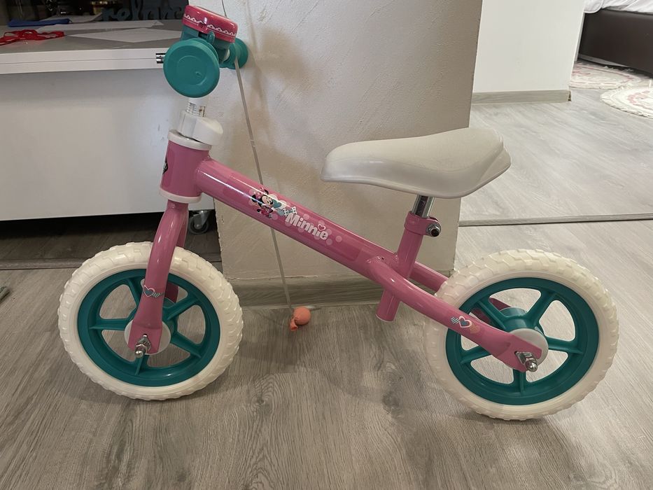 Bicicleta fara pedale Minnie Mouse