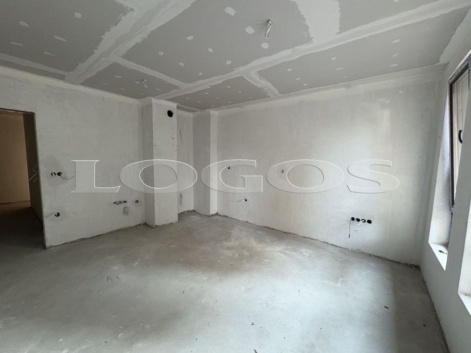 3-стаен в Варна-Лятно кино Тракия площ 72 цена 175000