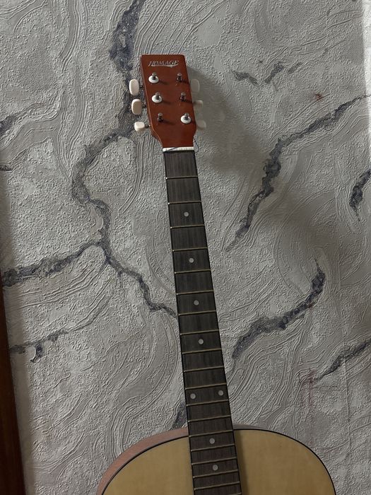 Гитара жақсы жағдайда