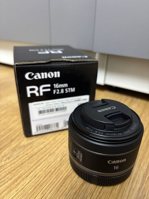 Canon Rf 16 mm F2.8 STM