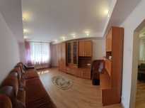 apartament de 3 camere, str Unirii nr 38, situat la parter (inalt)