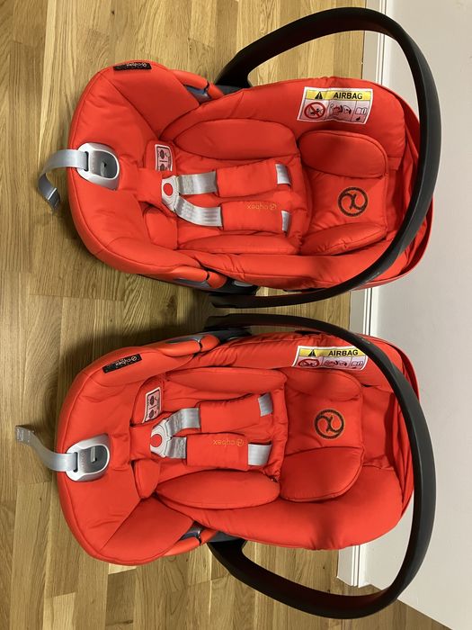 Scoică auto Cybex Platinum Cloud Z2 i-size cu baza Isofix