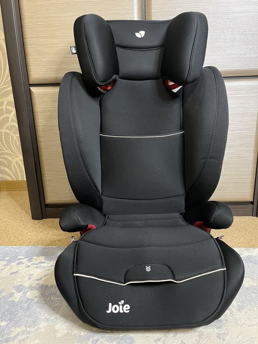 Автокресло  Joie Duallo Tuxedo