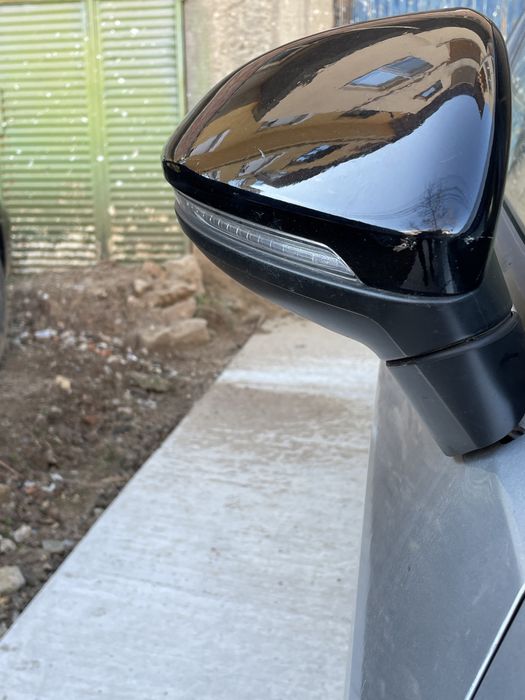 Дясно огледало VW TOURAN 2020