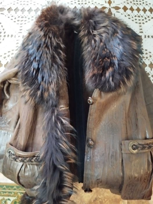 Кожаное зимнее (европейка) пальто про-ва Турции