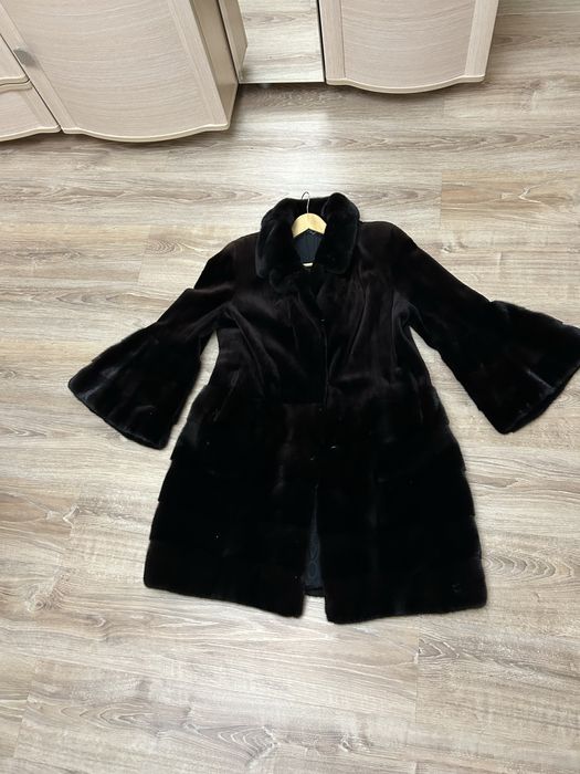 Шуба норковая ниже колен