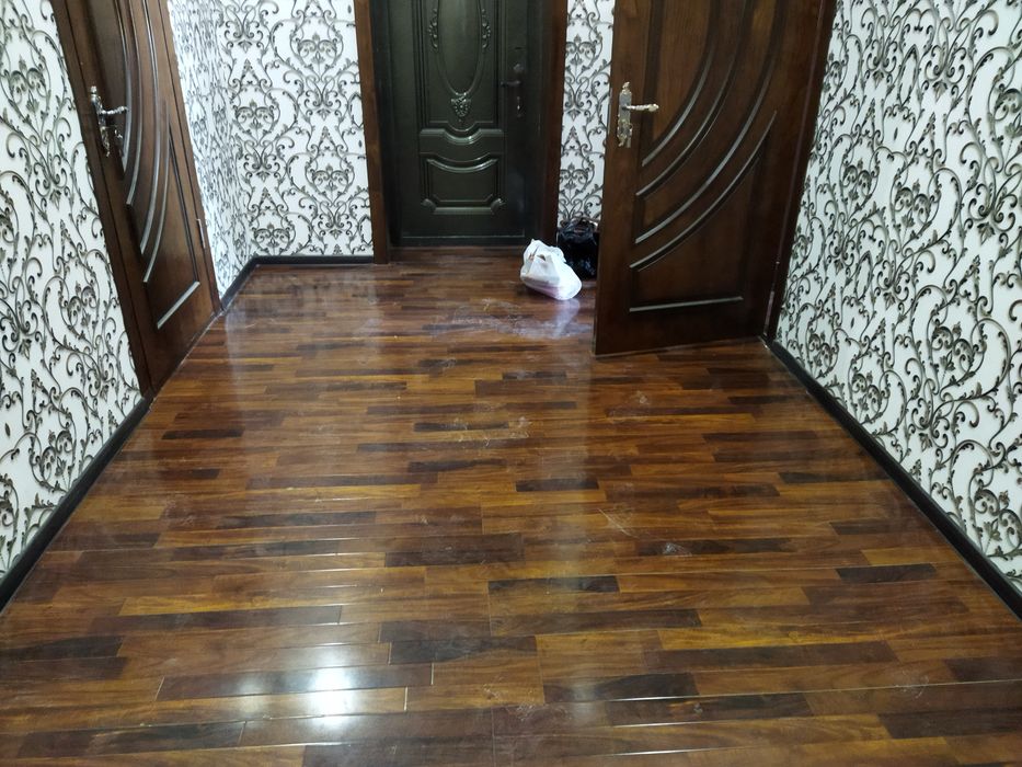 Sroshni Kvartira satiladi Bazar bette