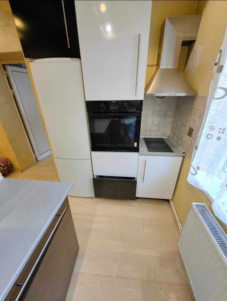 Продава се Двустаен апартамент в Перник, Изток - 66 кв.м за 1243 €/кв.м - Снимка #5