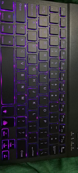 Tastatura Bluetooth