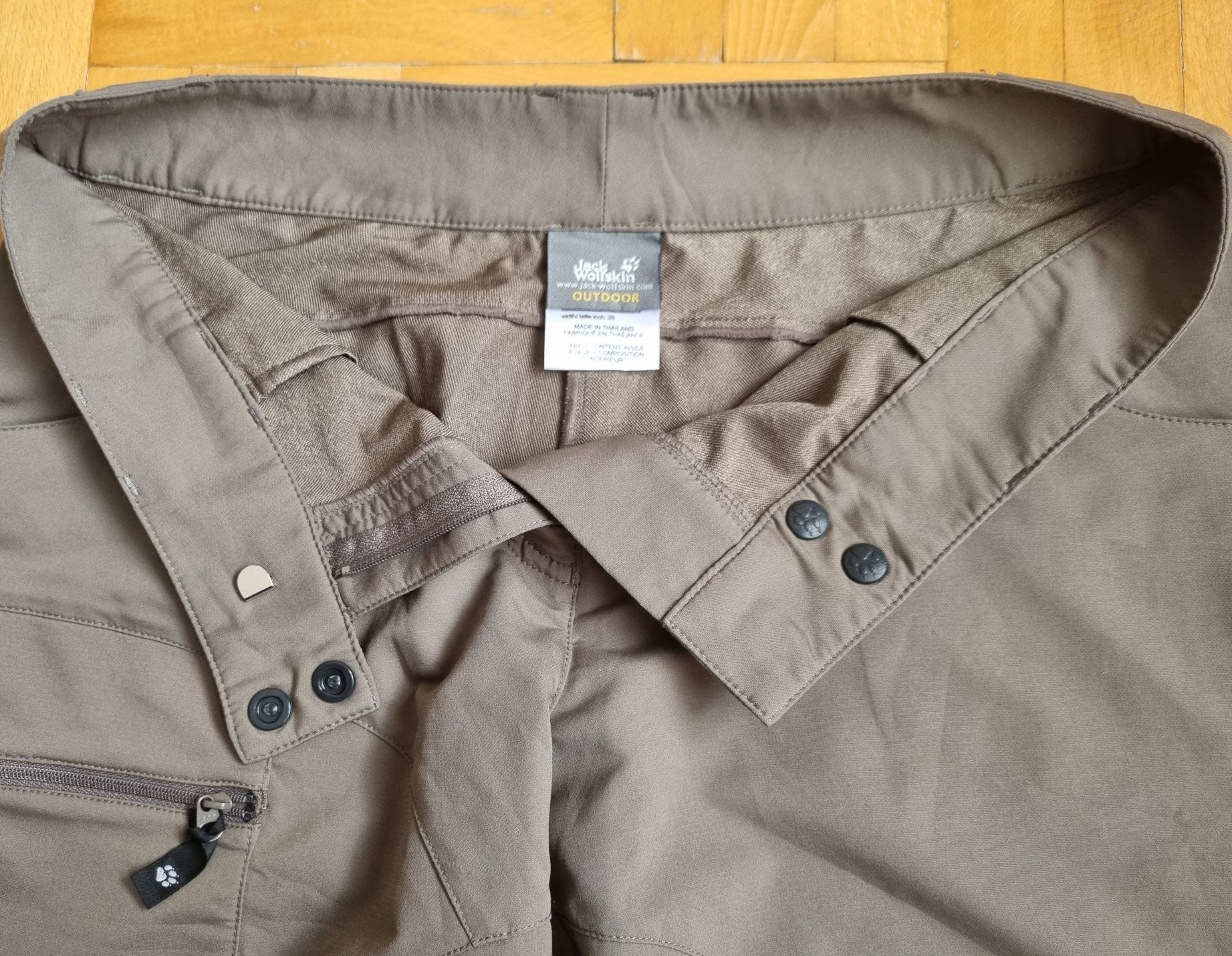 Pantaloni scurti pentru drumetie, Jack Wolfskin, pentru femei - 38