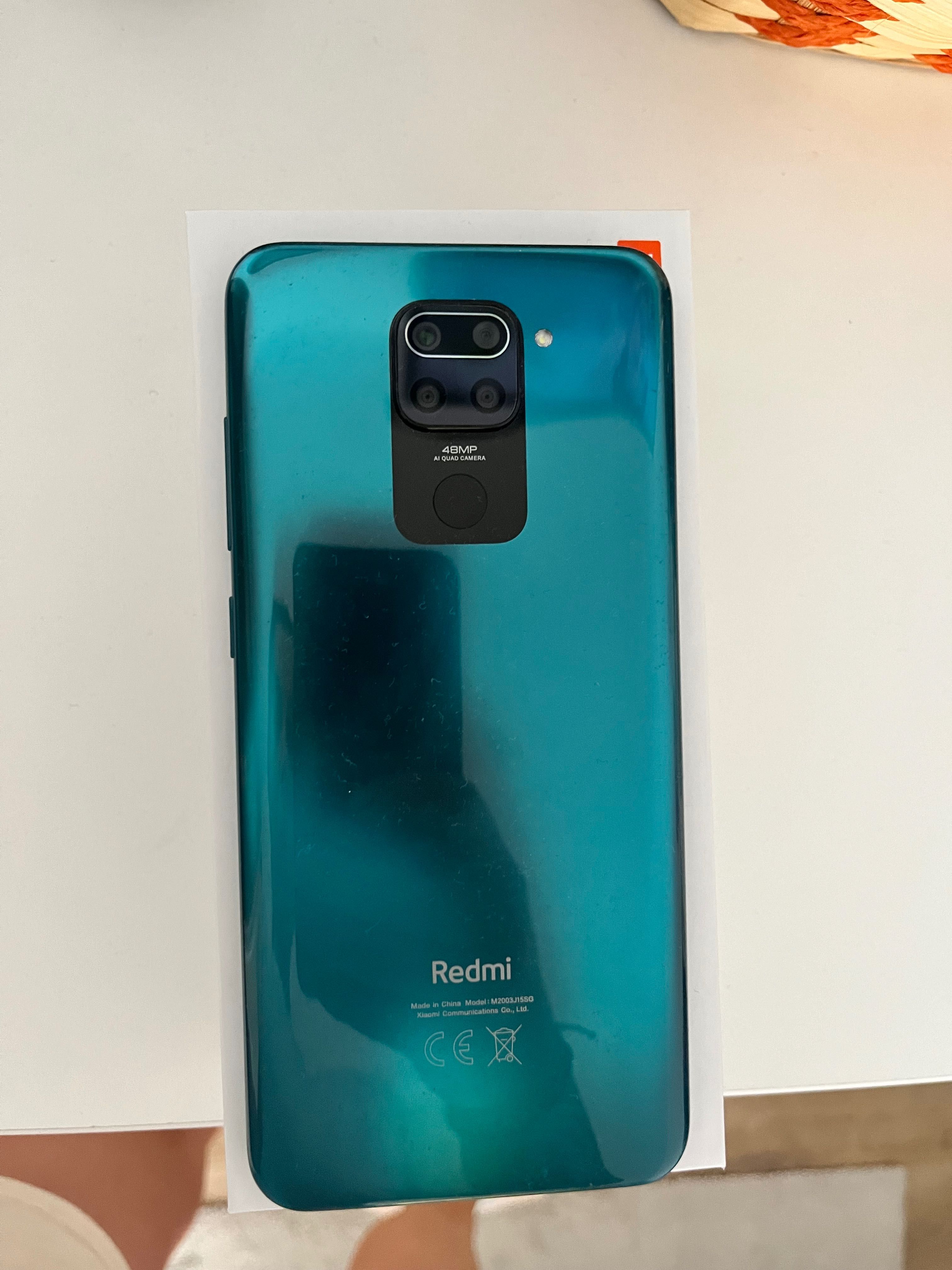 Телефон Redmi Note 9