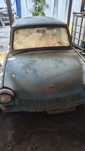 Trabant albastru