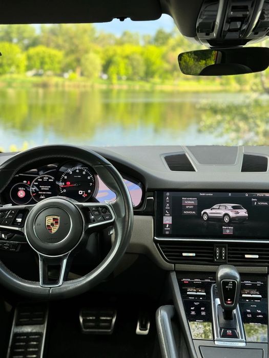 Porsche cayenne 2019