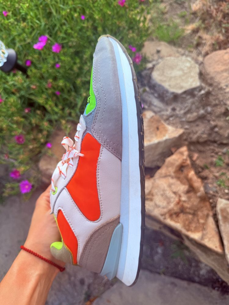 Маратонки Hoff и Nike