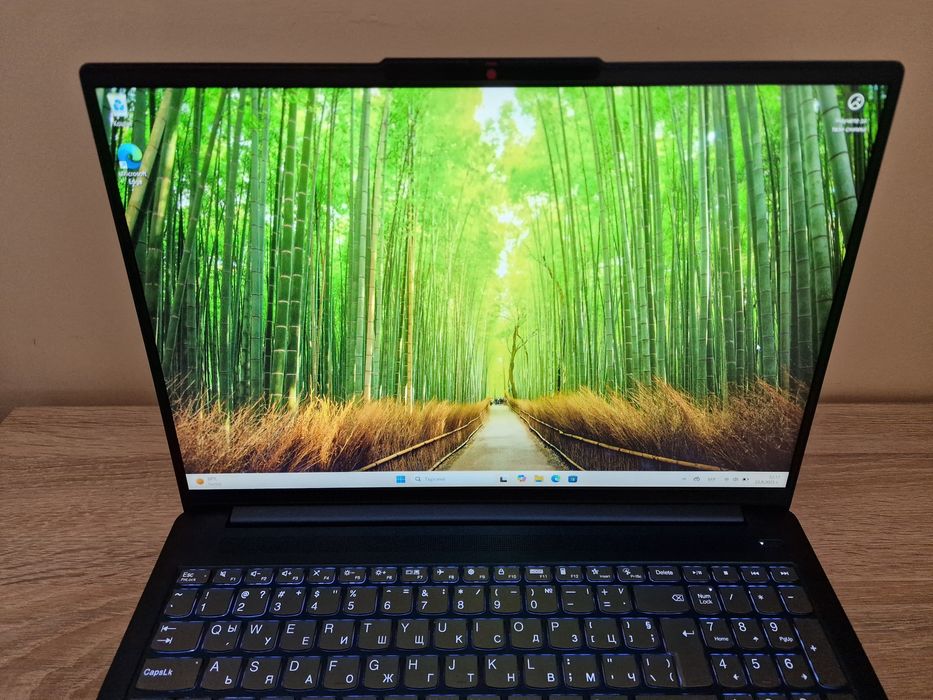 Lenovo Ideapad Slim 5i 16IAH8 i5 12450H/16GB RAM/512GB SSD