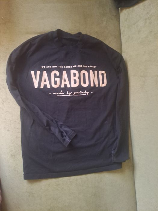 Pantaloni si bluza Vagabond