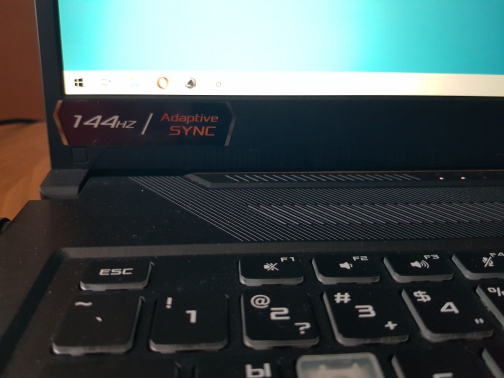 Лаптоп Asus TUF Gaming F17