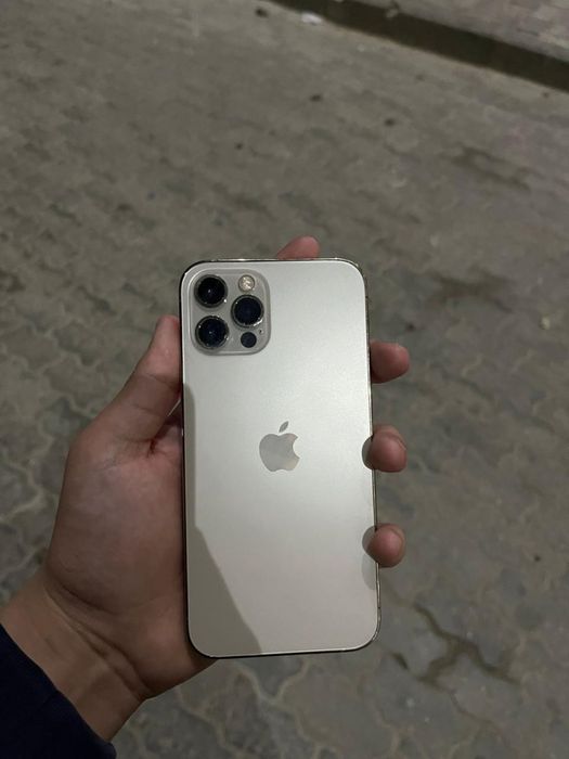 Продается Iphone 12 pro 128gb*