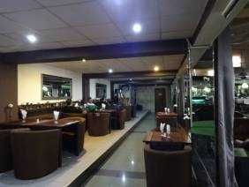 Constructii si teren - hotel si terasa