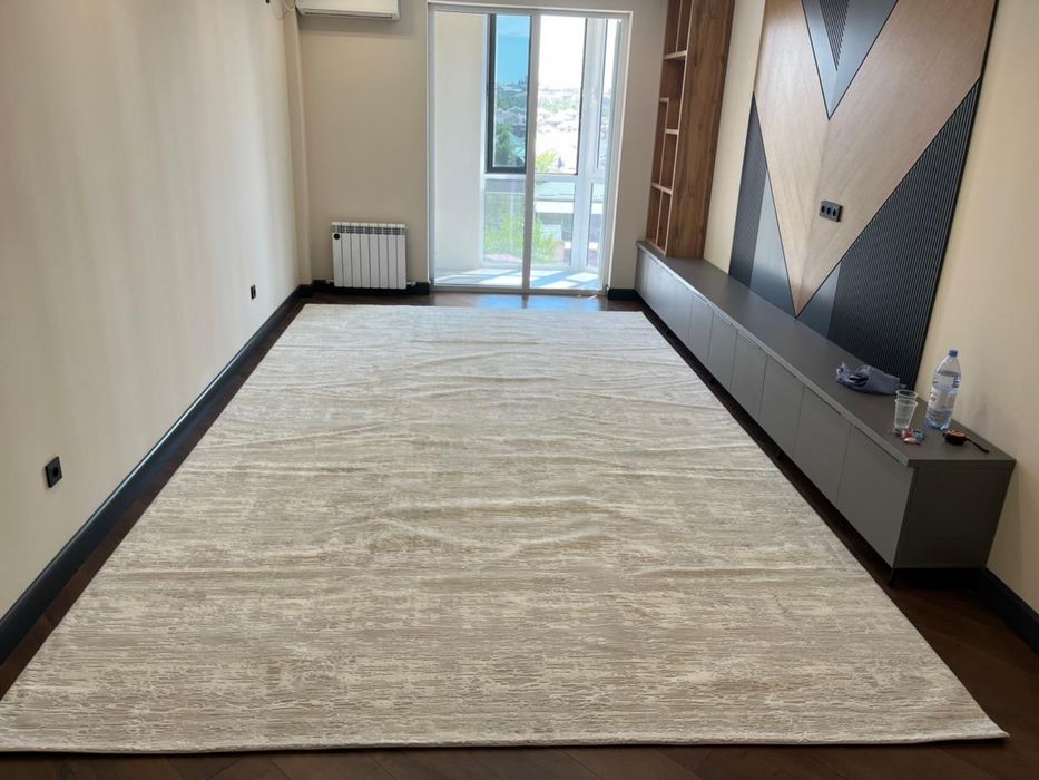 Ковёр почти новый размер 3/5 цена договорная