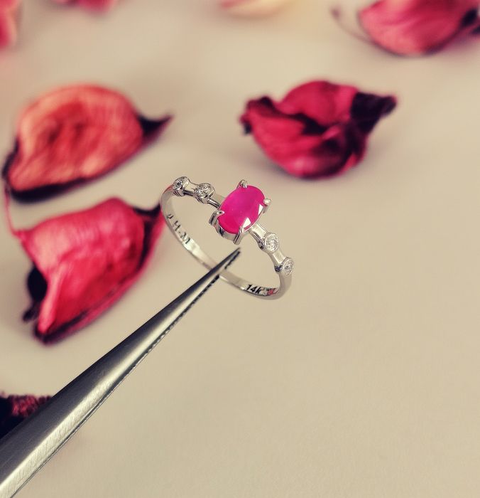 Inel din aur de 14K cu rubin natural și diamante naturale