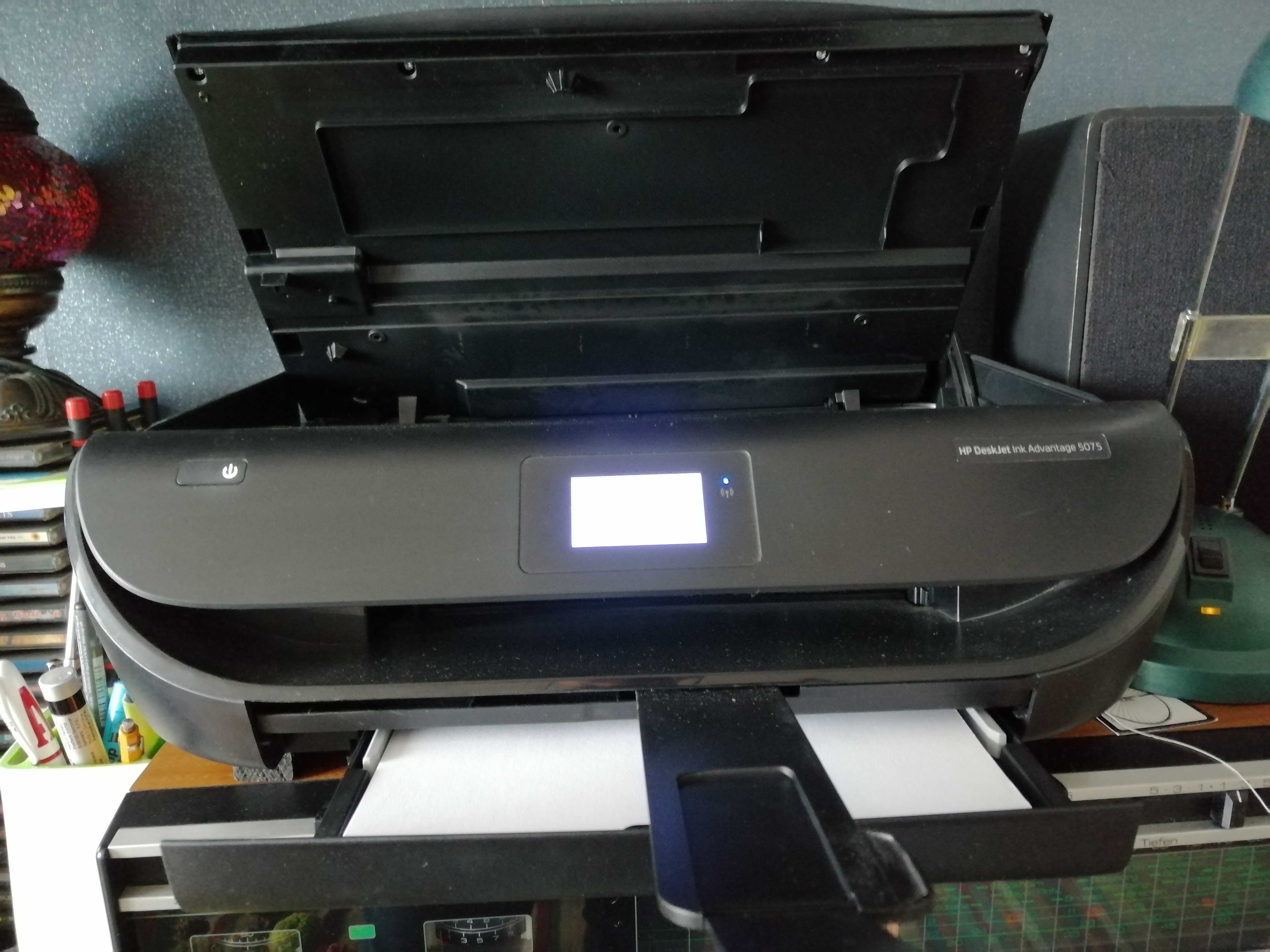 Imprimanta color jet cerneala HP deskjet 5075, functie wireless