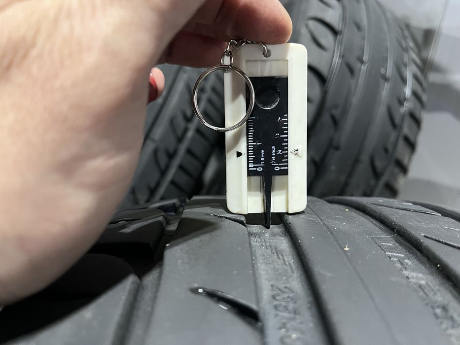 Летни гуми 235/40/18