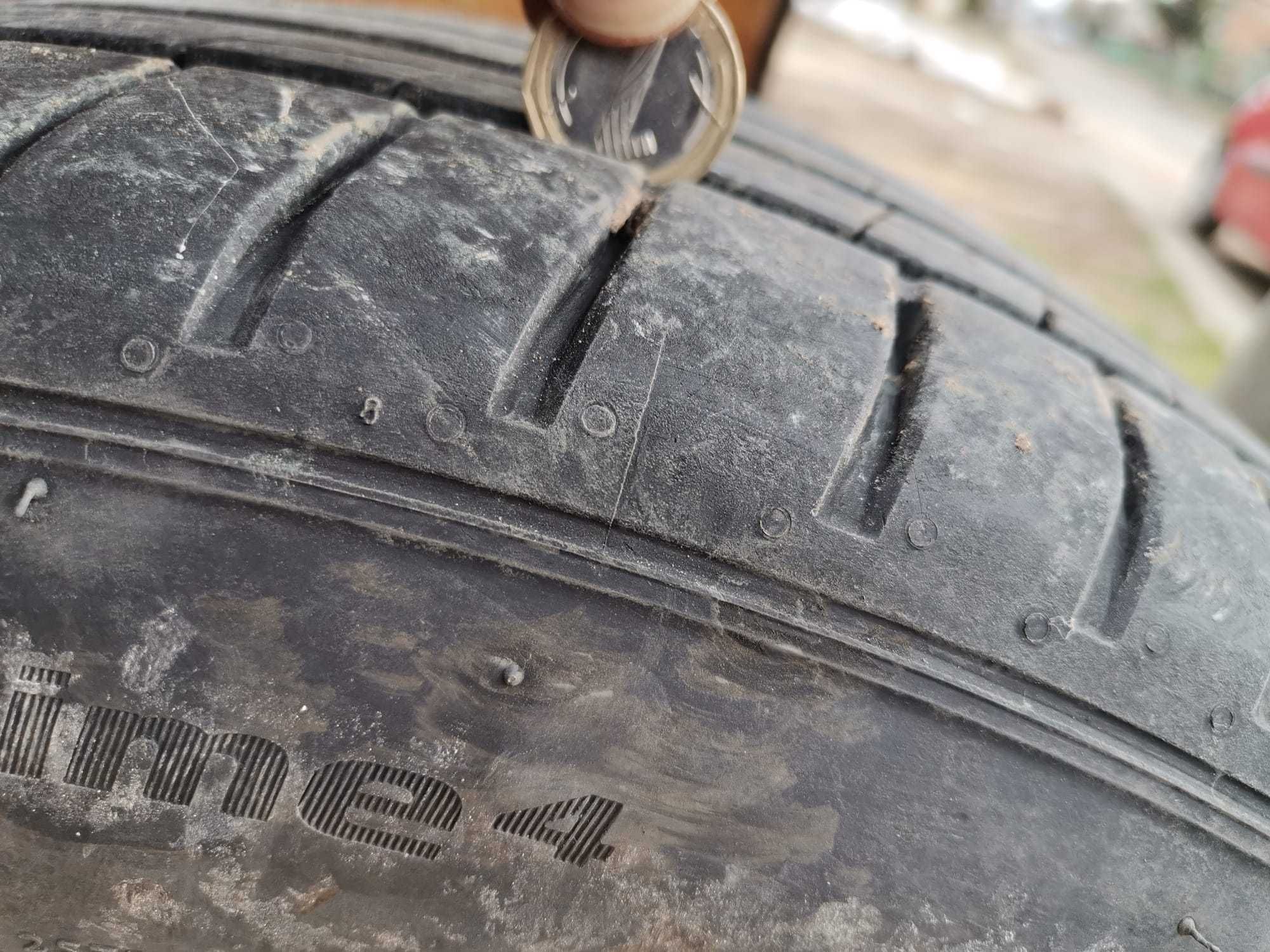Автомобилни гуми с джанти