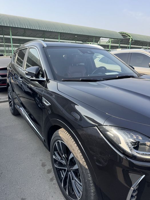 Продаю Jetour x70 plus произвоства дубая