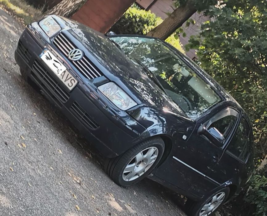 Vând Volkswagen Bora an 2002 motor 1.9 TDI 116 cp 6+1 Trepte
