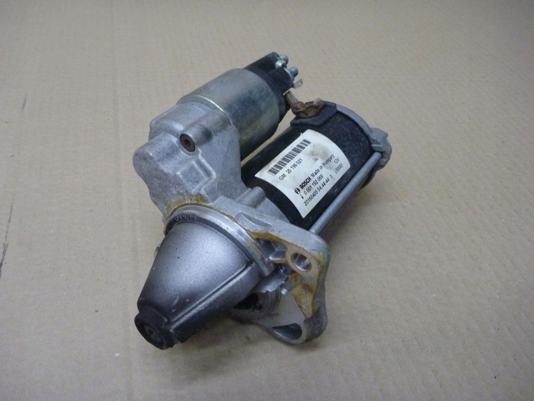 Electromotor Opel Corsa E 1.2 benzina B12XER