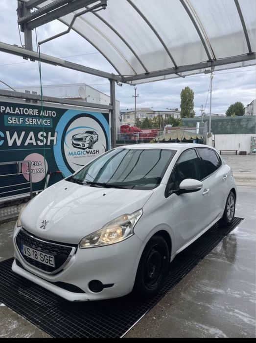 Vand Peugeot 208 2012 1.4 HDI
